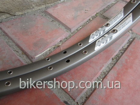 Обід під трубку Campagnolo LosAngeles 84 28" 36 отв хакі